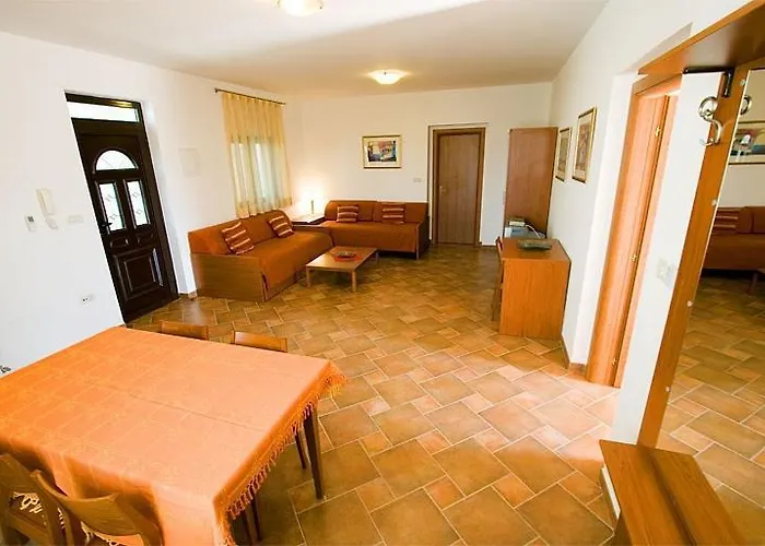 Apartman House