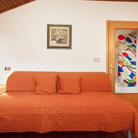 House Rovigno