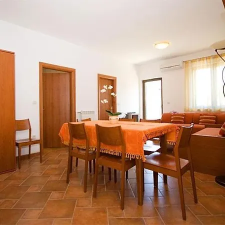 House Appartamento Rovigno