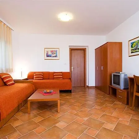 House Rovigno