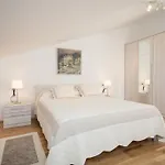 House Lägenhet